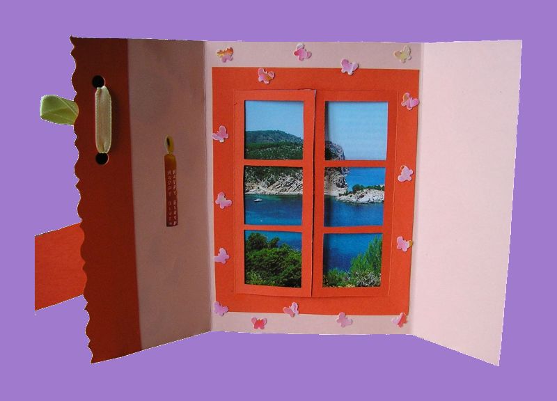 Carte anniversaire pieds ouverte